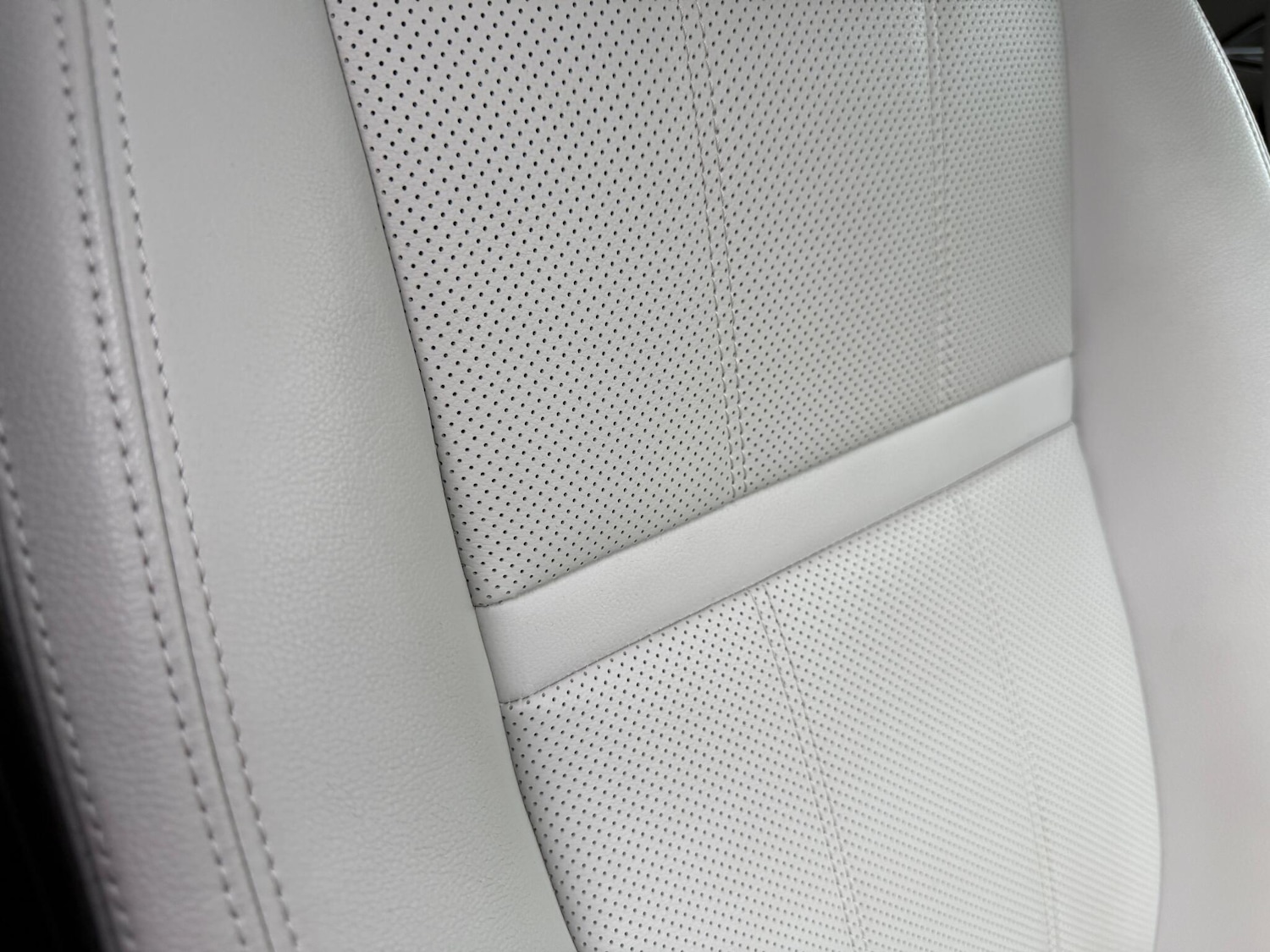 Used Land Rover Range Rover Velar 2022 for sale - 77564958: Photo 30