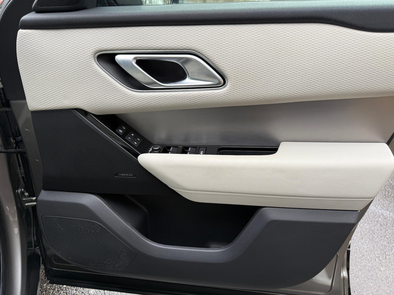 Used Land Rover Range Rover Velar 2022 for sale - 77564958: Photo 45