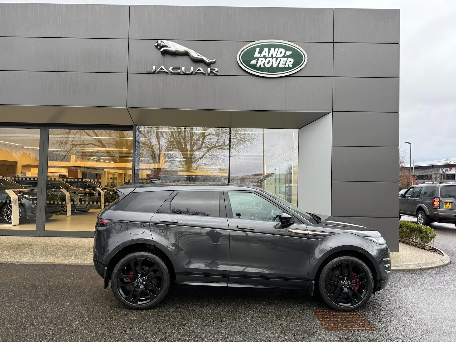 Used Land Rover Range Rover Evoque 2021 for sale - 77156199: Photo 2