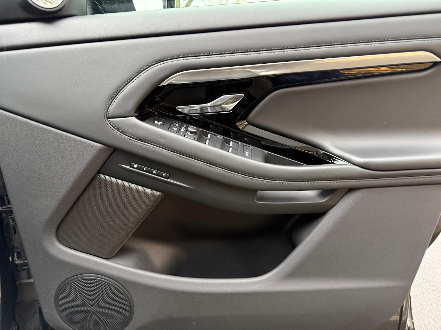 Used Land Rover Range Rover Evoque 2021 for sale - 77156199: Photo 50