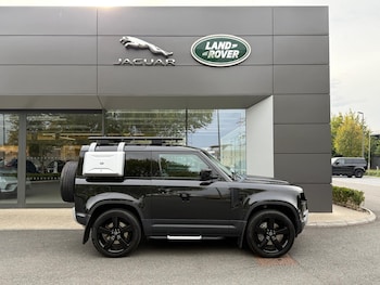 Used Land Rover Defender 90 2021 for sale - 76136026: Photo