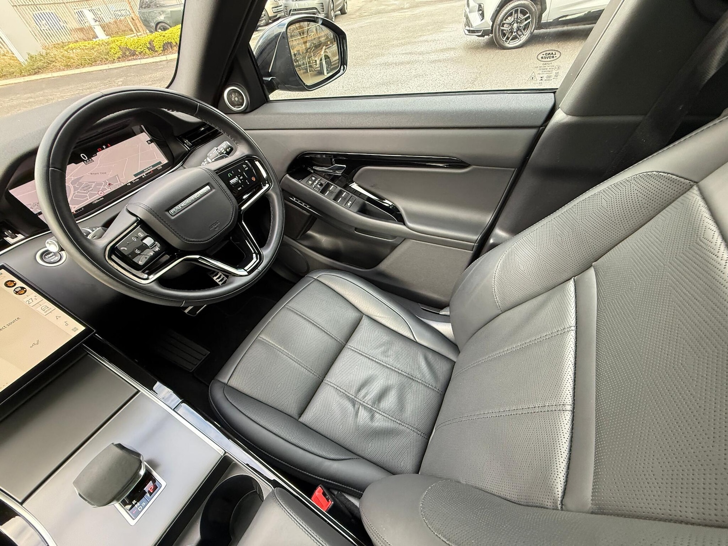 Used Land Rover Range Rover Evoque 2023 for sale - 77377272: Photo 13