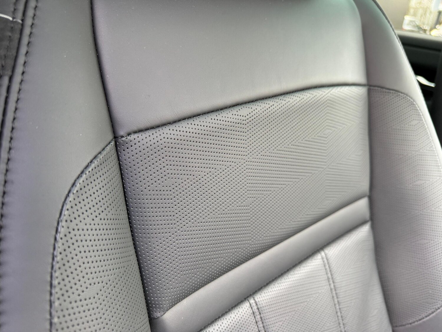 Used Land Rover Range Rover Evoque 2023 for sale - 77377272: Photo 33