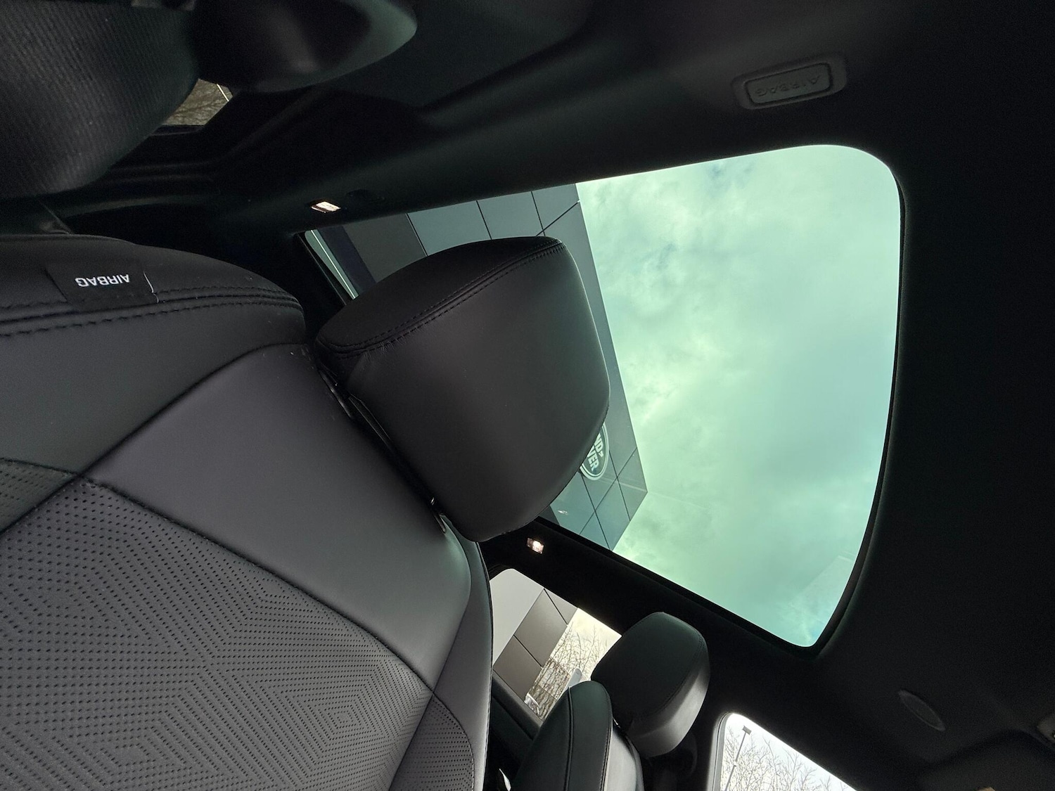 Used Land Rover Range Rover Evoque 2023 for sale - 77377272: Photo 35