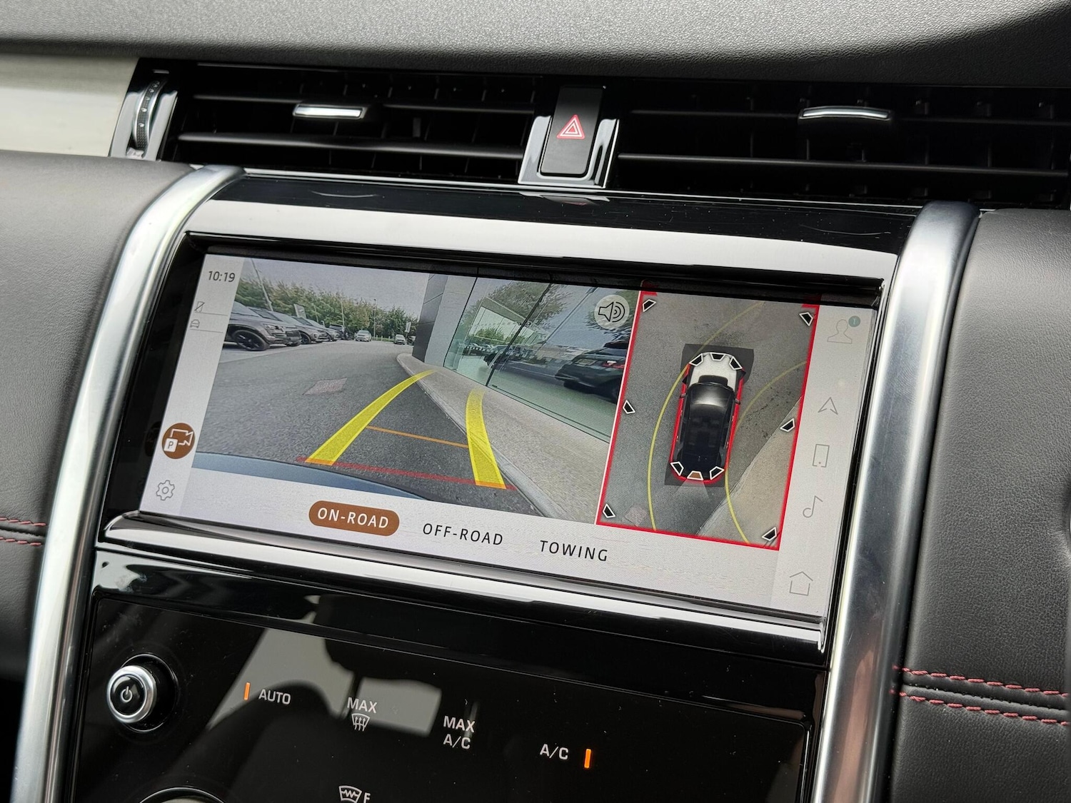 Used Land Rover Discovery Sport 2021 for sale - 76151396: Photo 4