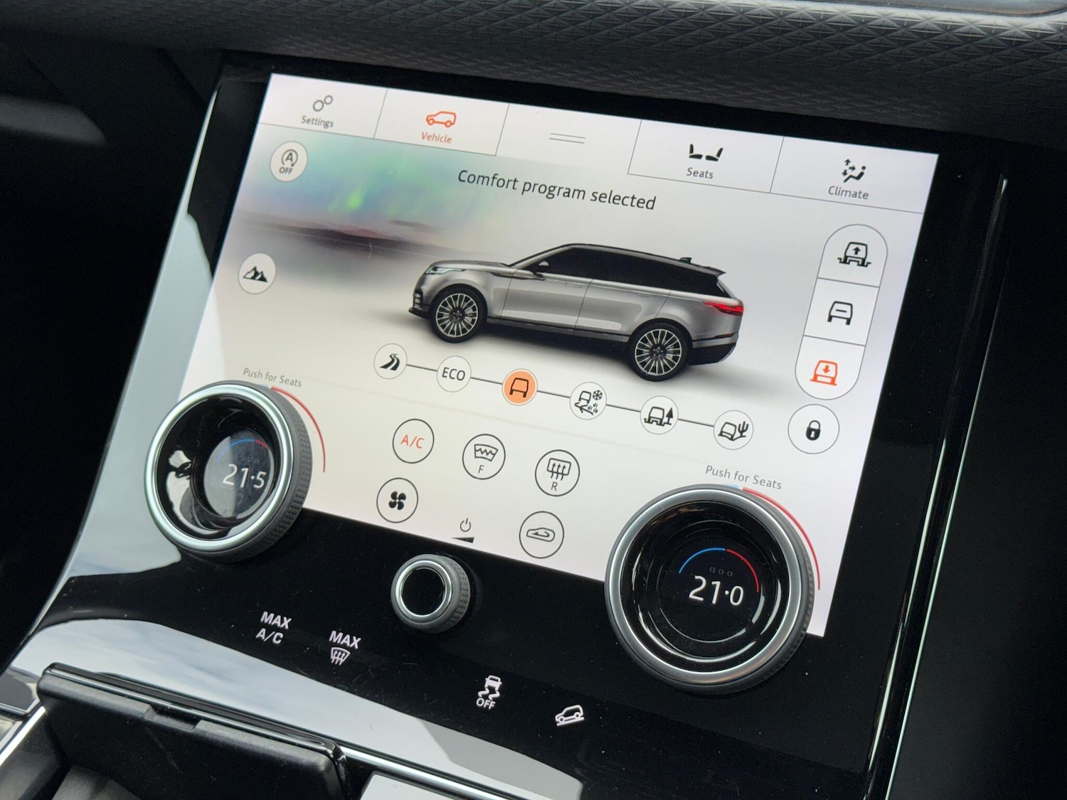 Used Land Rover Range Rover Velar 2019 for sale - 77537769: Photo 18