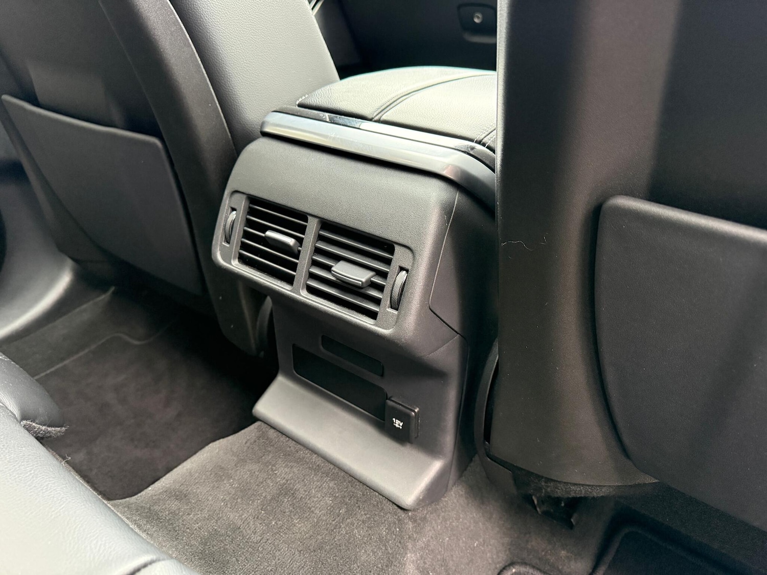 Used Land Rover Range Rover Velar 2019 for sale - 77537769: Photo 31