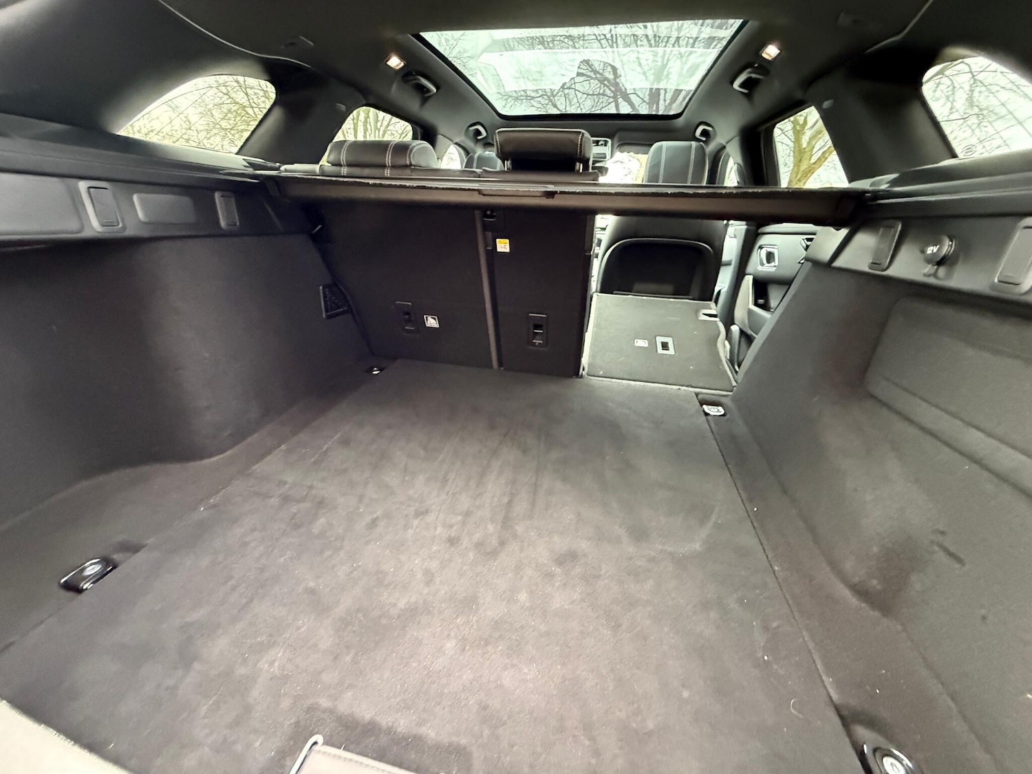 Used Land Rover Range Rover Velar 2019 for sale - 77537769: Photo 39