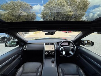 Used Land Rover Discovery 2024 for sale - 75927641: Photo