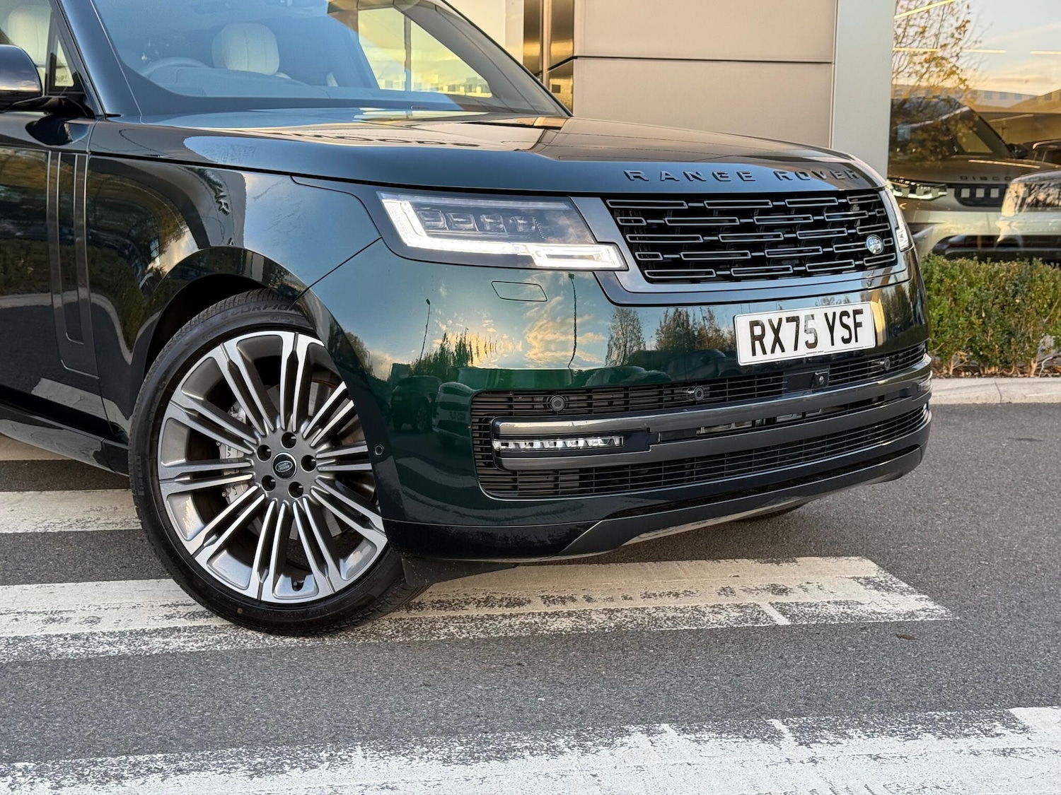 Used Land Rover Range Rover 2025 for sale - 76371590: Photo 31