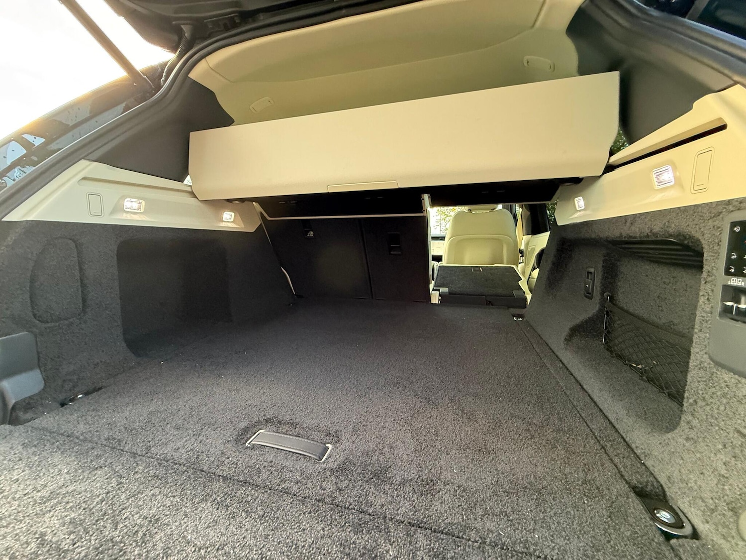 Used Land Rover Range Rover 2025 for sale - 76371590: Photo 44