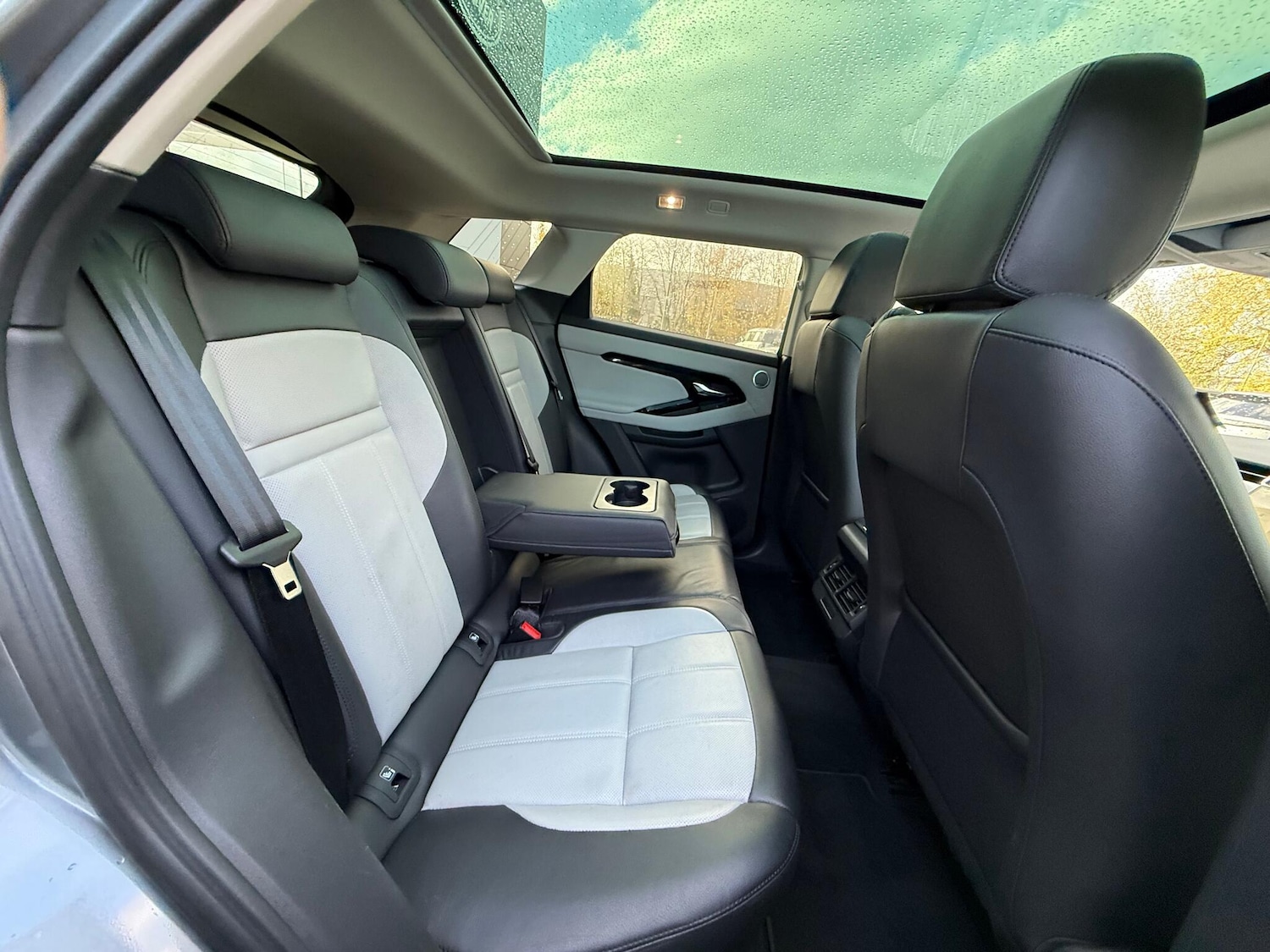 Used Land Rover Range Rover Evoque 2023 for sale - 76926042: Photo 40