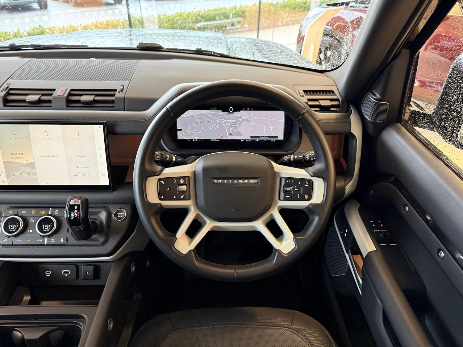 Used Land Rover Defender 90 for sale - 77291278: Photo 12