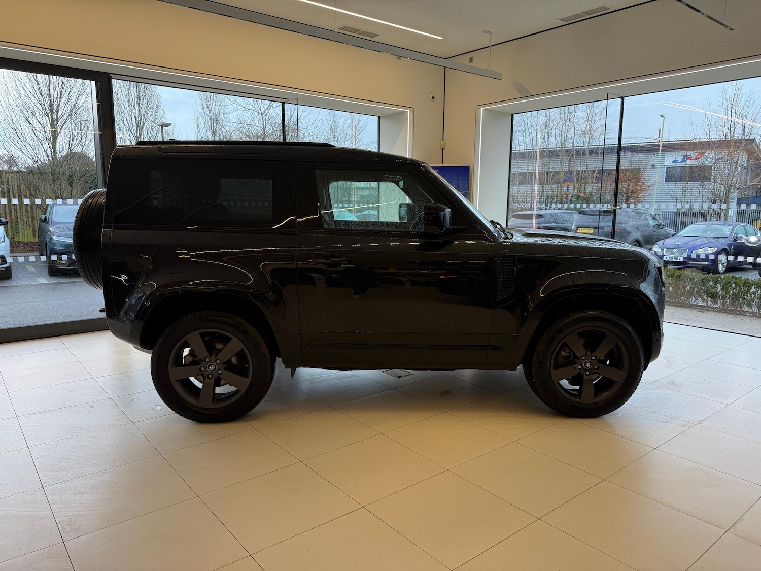 Used Land Rover Defender 90 for sale - 77291278: Photo 24