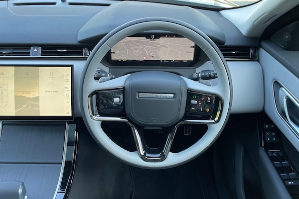 Used Land Rover Range Rover Velar 2025 for sale - 76226279: Photo 12