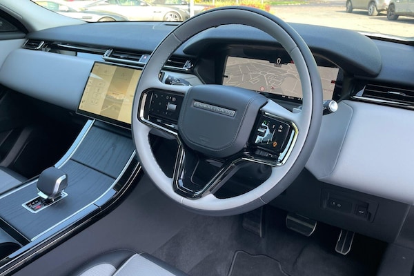 Used Land Rover Range Rover Velar 2025 for sale - 76226279: Photo 32