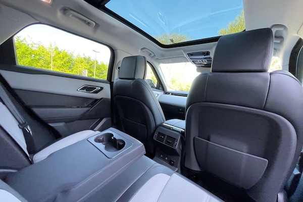 Used Land Rover Range Rover Velar 2025 for sale - 76226279: Photo 44
