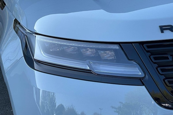 Used Land Rover Range Rover Velar 2025 for sale - 76226279: Photo 61