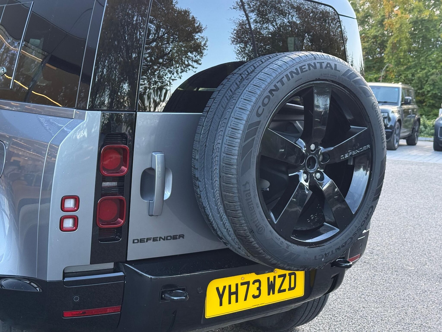 Used Land Rover Defender 110 2023 for sale - 76370679: Photo 42