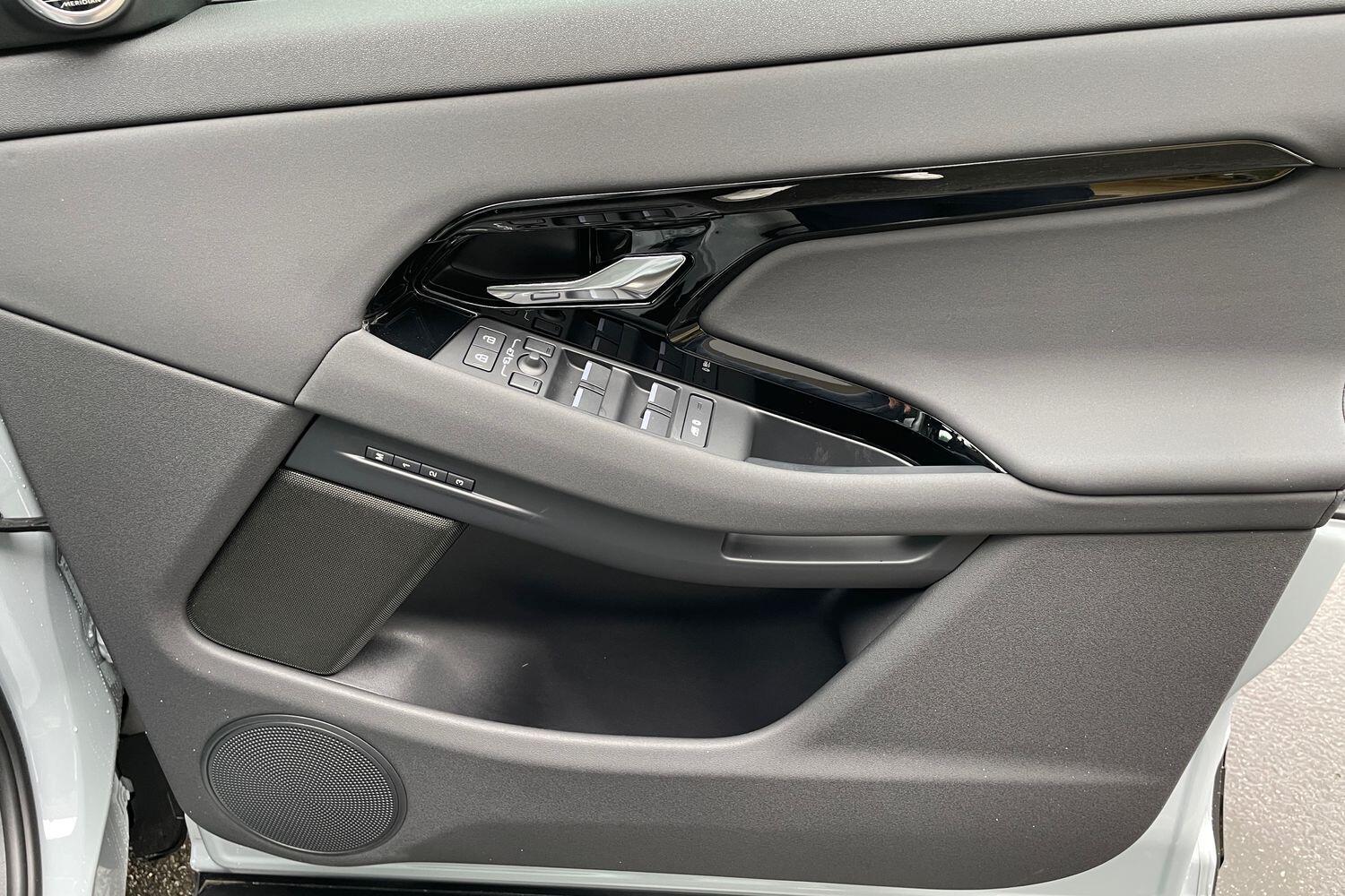 Used Land Rover Range Rover Evoque 2025 for sale - 76432652: Photo 54