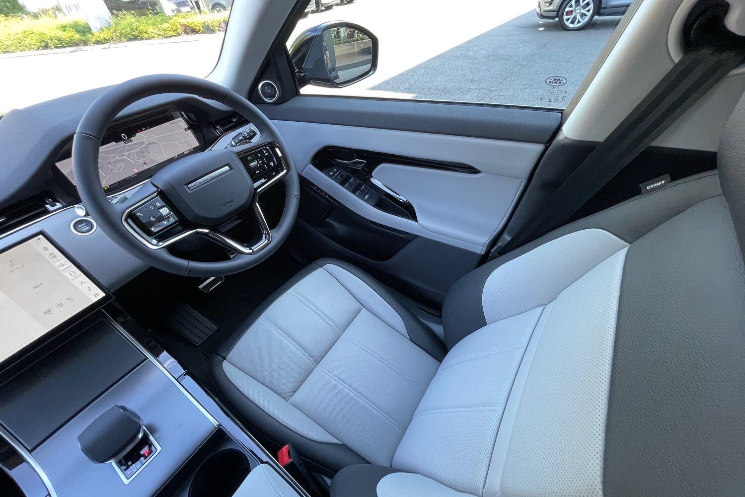 Used Land Rover Range Rover Evoque 2025 for sale - 76432198: Photo 14