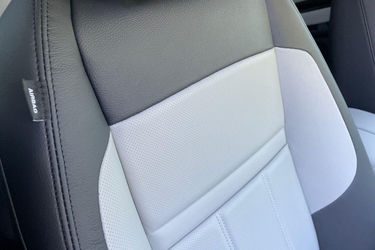 Used Land Rover Range Rover Evoque 2025 for sale - 76432198: Photo 32