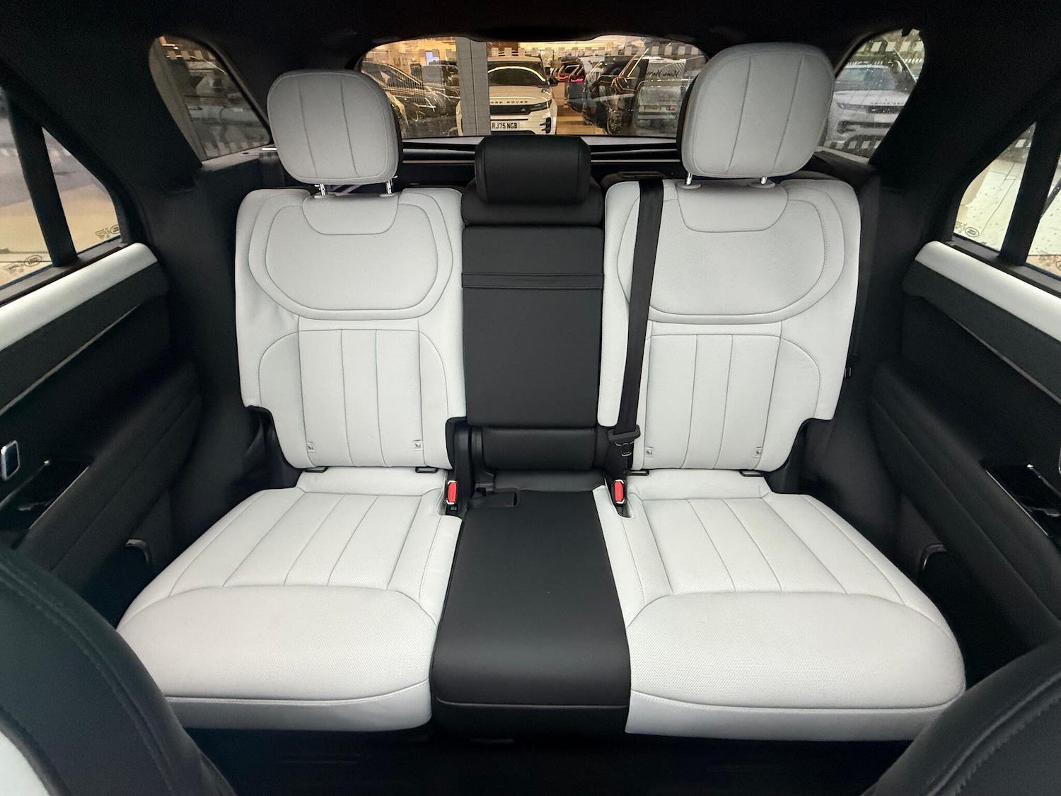 Used Land Rover Range Rover Sport 2025 for sale - 76597102: Photo 11