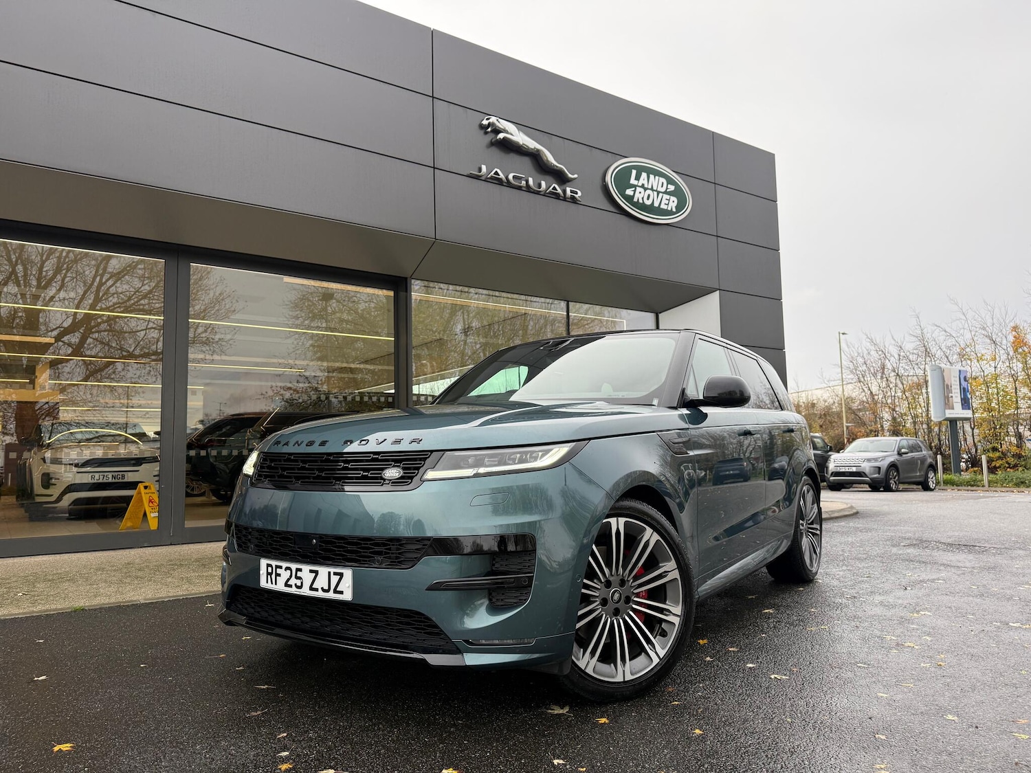 Used Land Rover Range Rover Sport 2025 for sale - 76597102: Photo 30