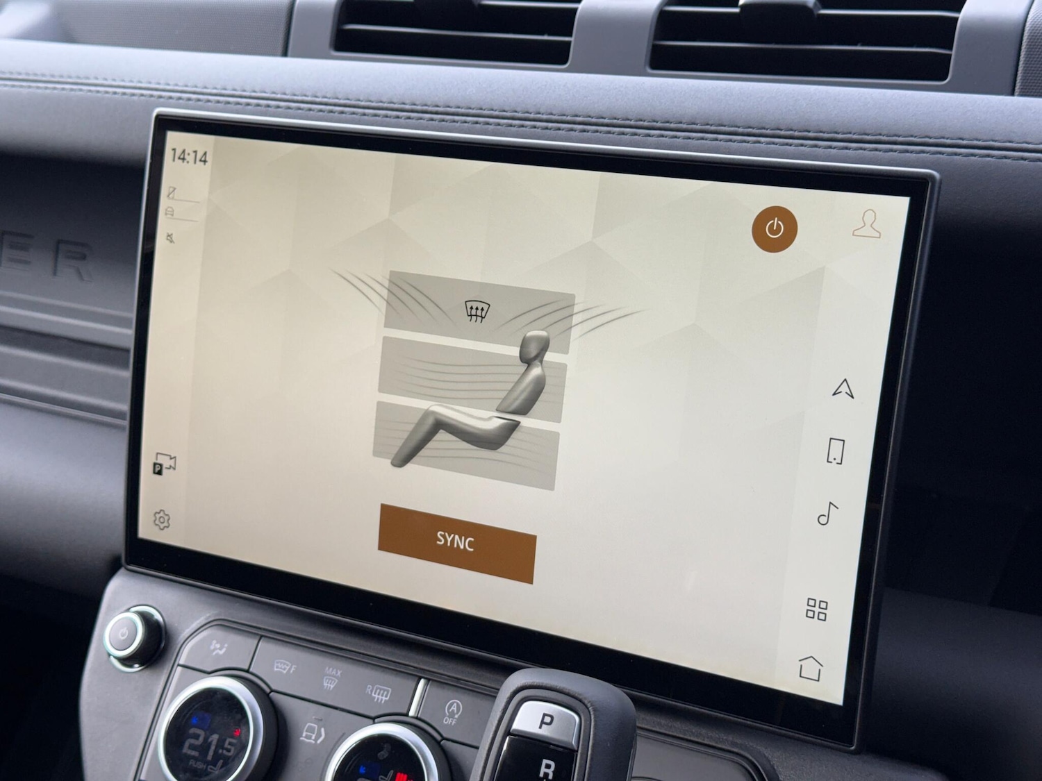 Used Land Rover Defender 110 for sale - 77549666: Photo 17