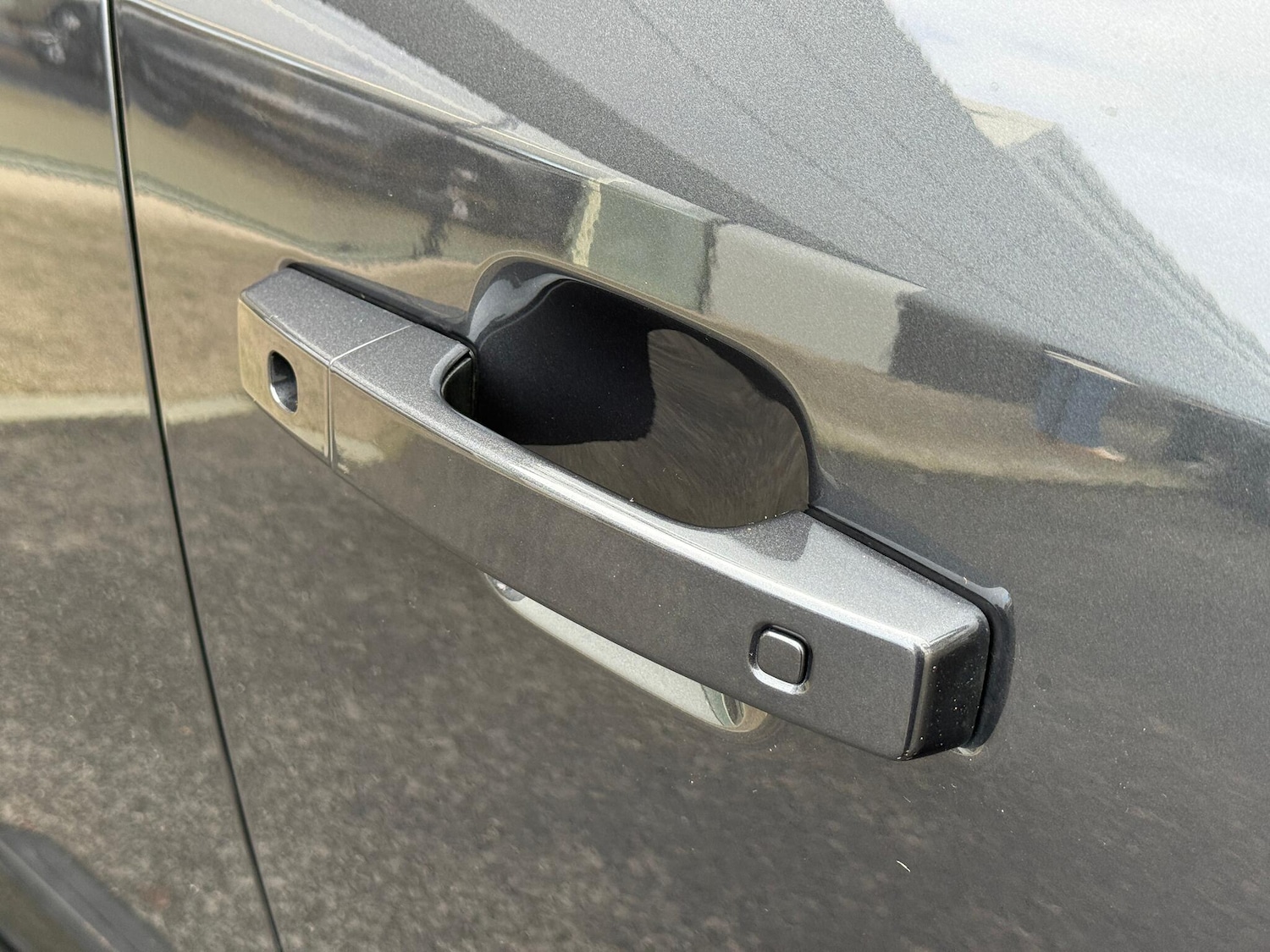 Used Land Rover Defender 110 for sale - 77549666: Photo 30