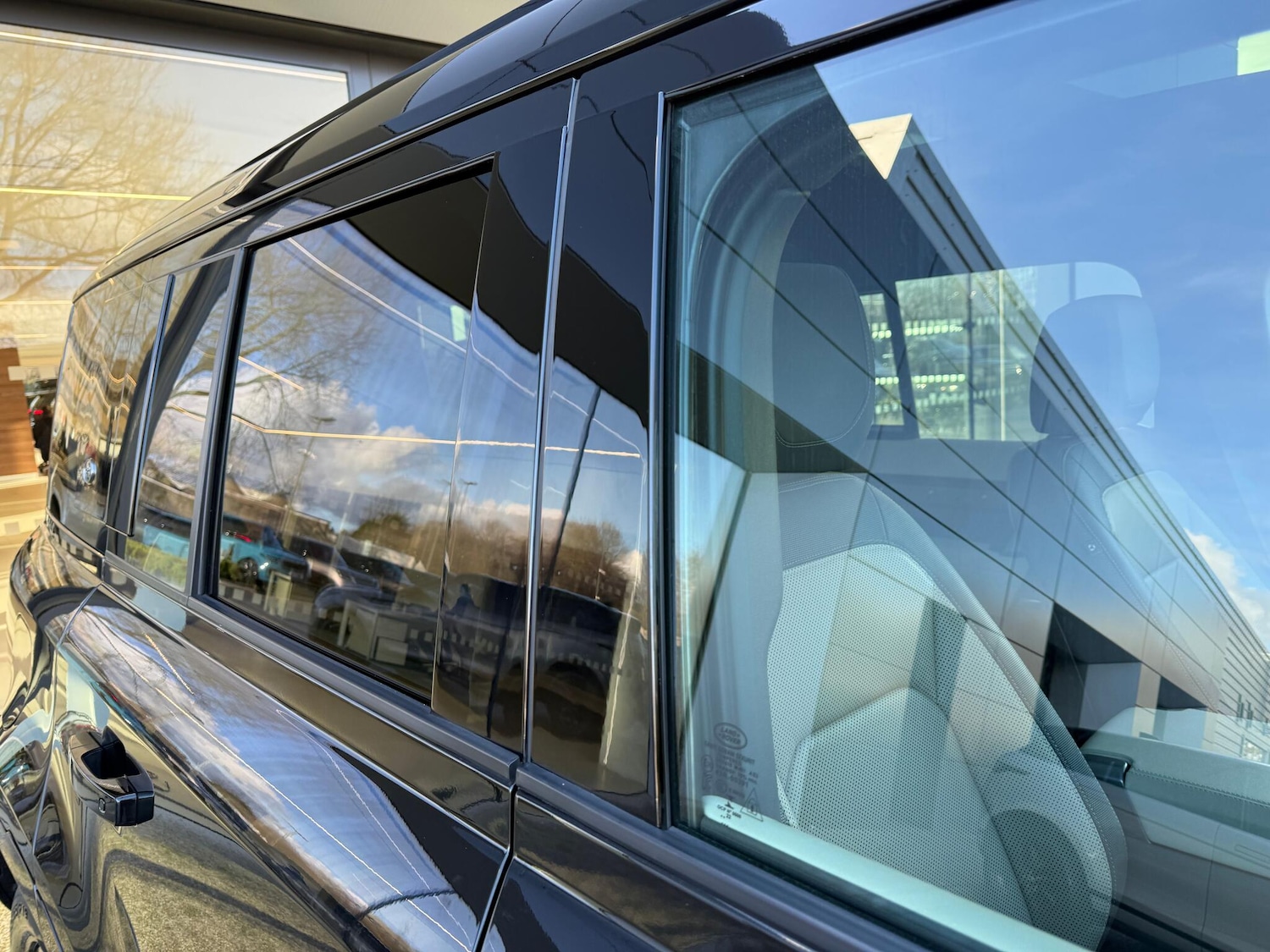 Used Land Rover Defender 2022 for sale - 77229798: Photo 23