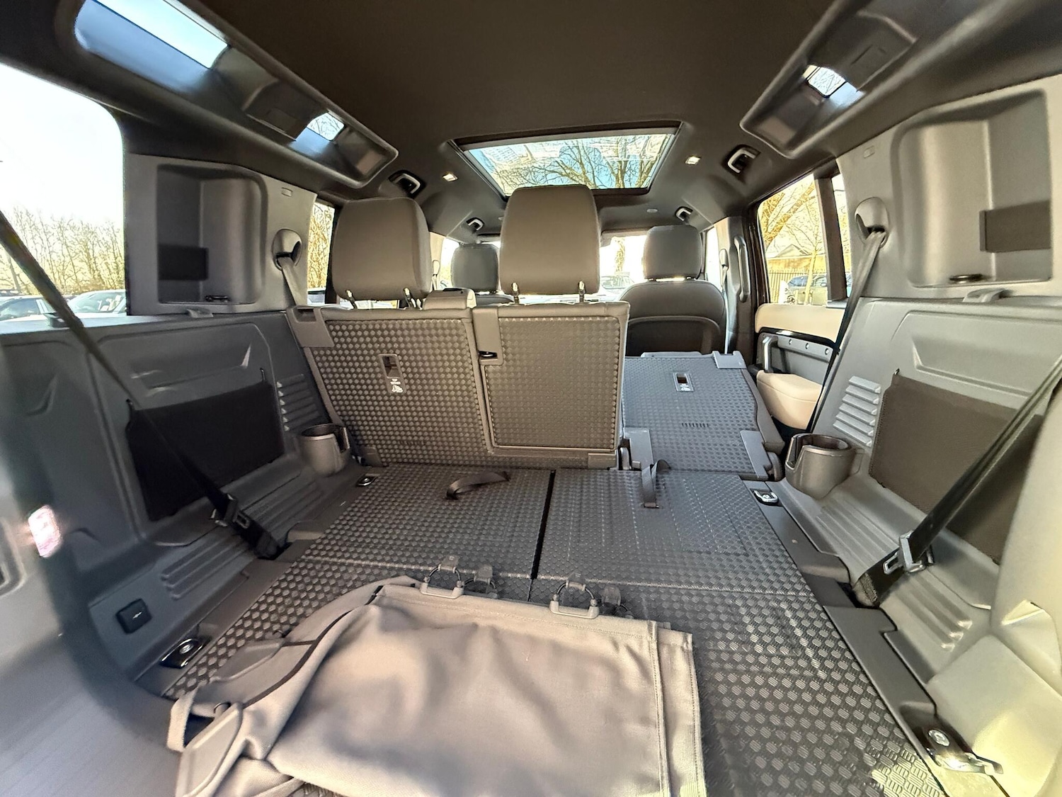 Used Land Rover Defender 2022 for sale - 77229798: Photo 40