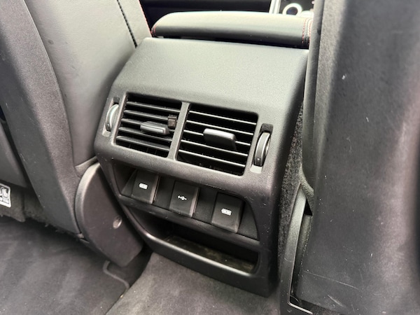 Used Land Rover Discovery Sport 2020 for sale - 76228097: Photo 41