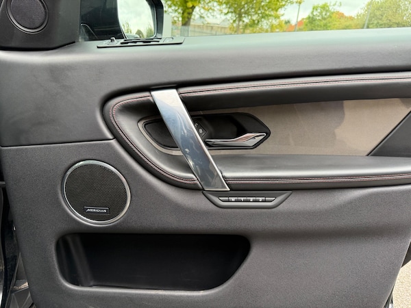 Used Land Rover Discovery Sport 2020 for sale - 76228097: Photo 56