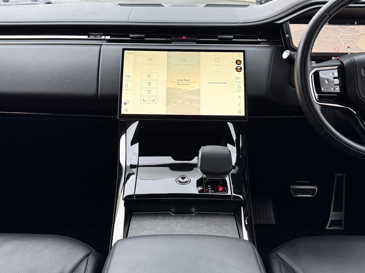 Used Land Rover Range Rover Sport 2024 for sale - 77411475: Photo 15