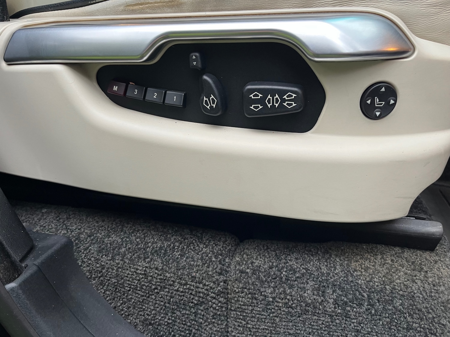 Used Land Rover Range Rover 2011 for sale - 77423625: Photo 19