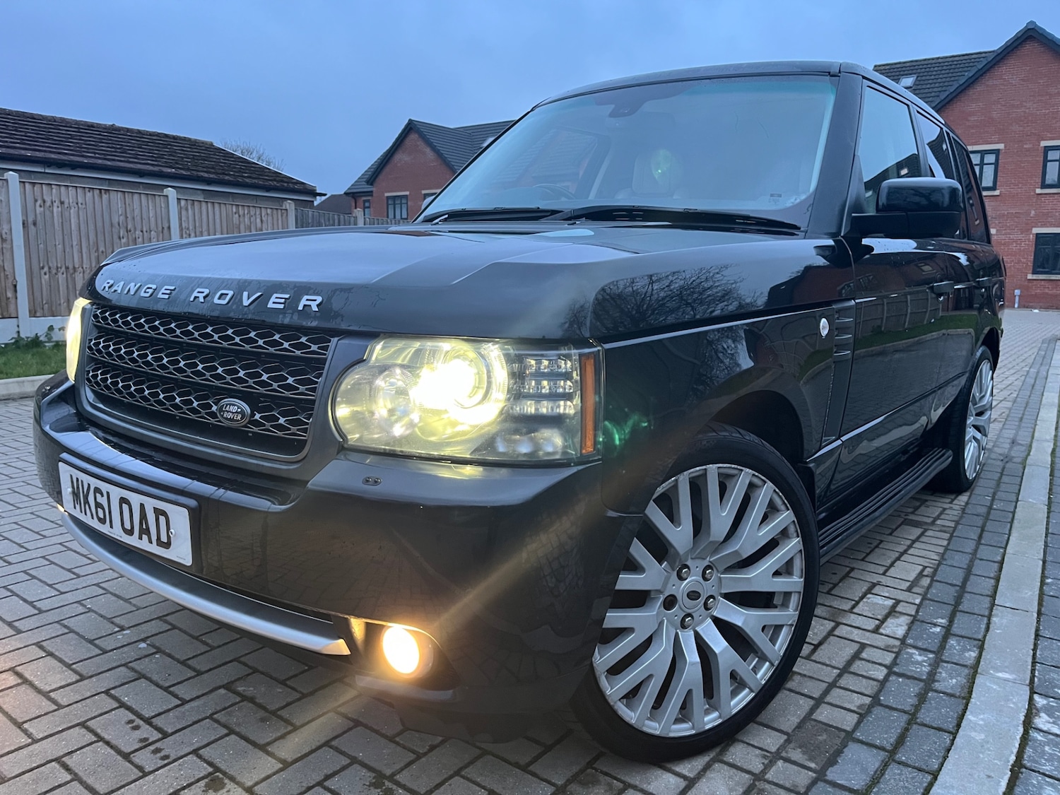Used Land Rover Range Rover 2011 for sale - 77423625: Photo 2