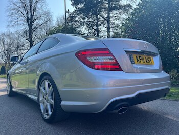 Used Mercedes-Benz C Class 2011 for sale - 76605404: Photo