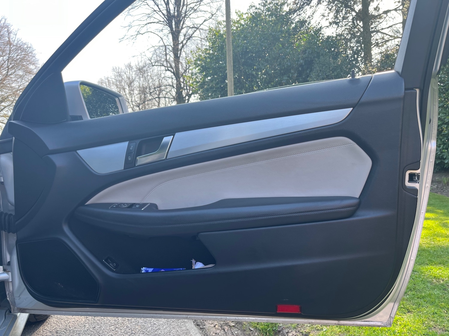 Used Mercedes-Benz C Class 2011 for sale - 76605404: Photo 8