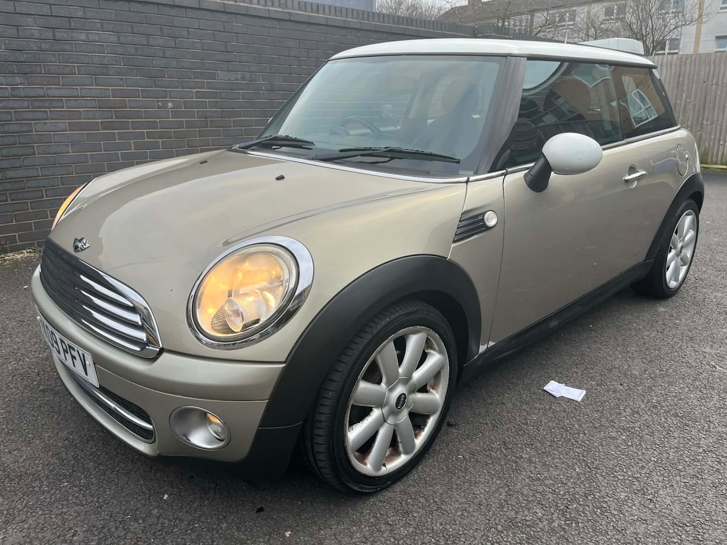 Used MINI Hatch 2009 for sale - 77359785: Photo 1