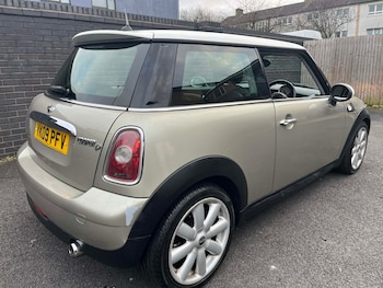 Used MINI Hatch 2009 for sale - 77359785: Photo