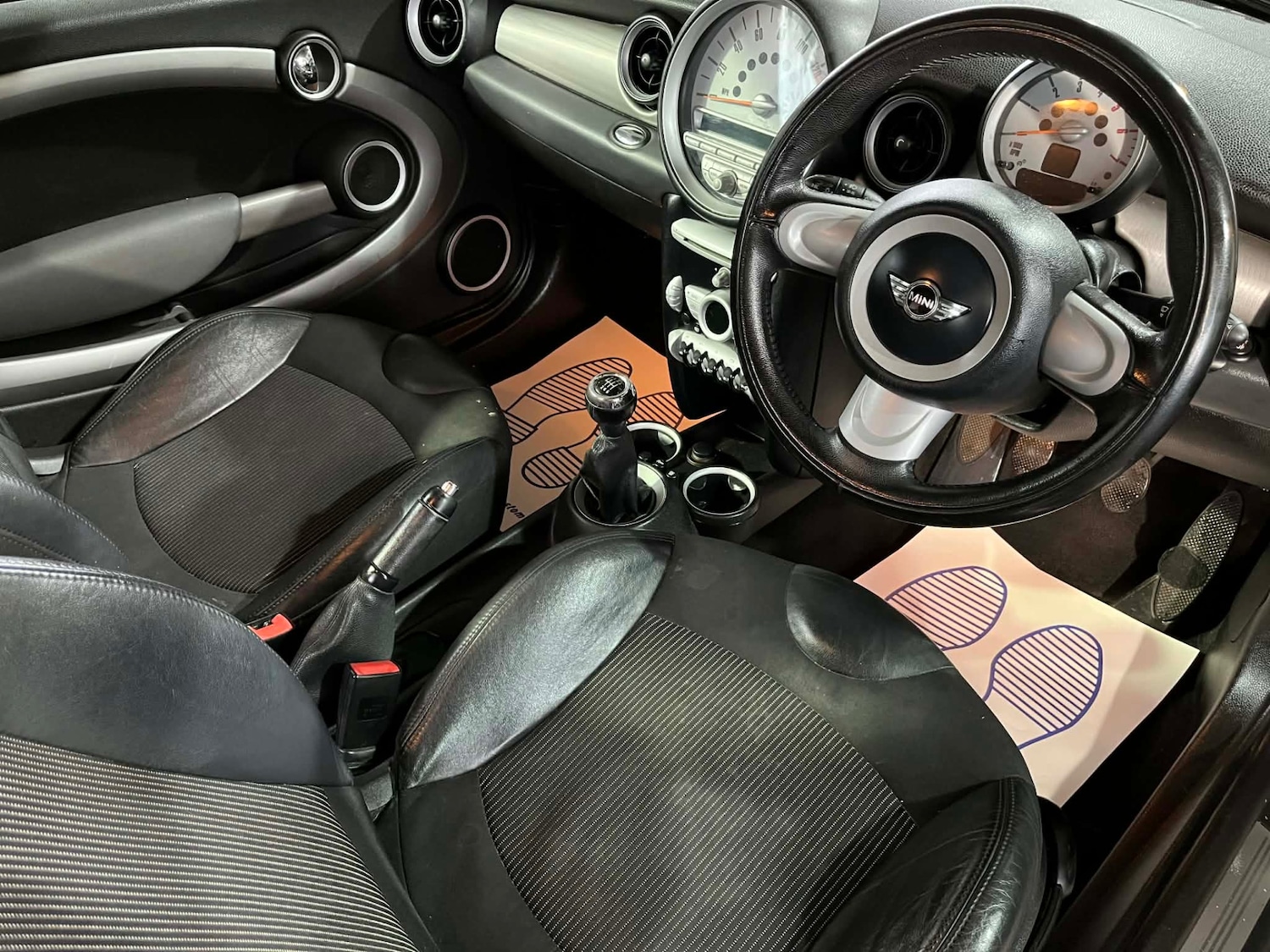 Used MINI Hatch 2009 for sale - 77359785: Photo 4