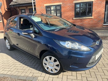 Used Ford Fiesta 2011 for sale - 77953717: Photo