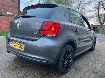 Used Volkswagen Polo 2010 for sale - 78258601: Photo