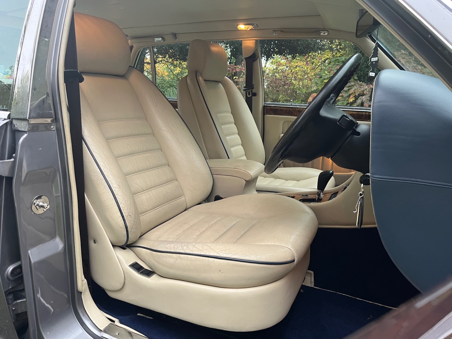 Used Bentley Turbo R 1997 for sale - 76547962: Photo 12