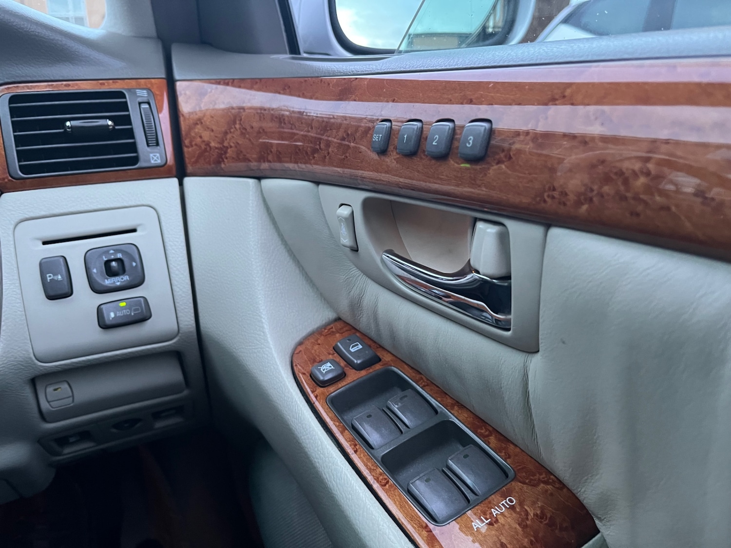 Used Lexus LS 2004 for sale - 77450553: Photo 12