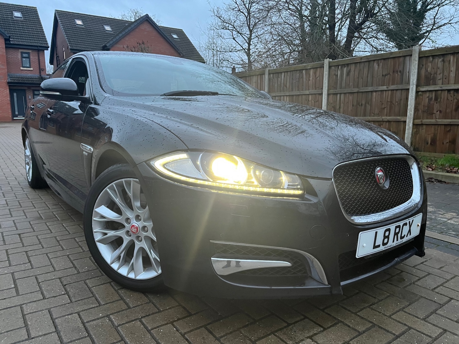 Used Jaguar XF 2013 for sale - 76942306: Photo 1