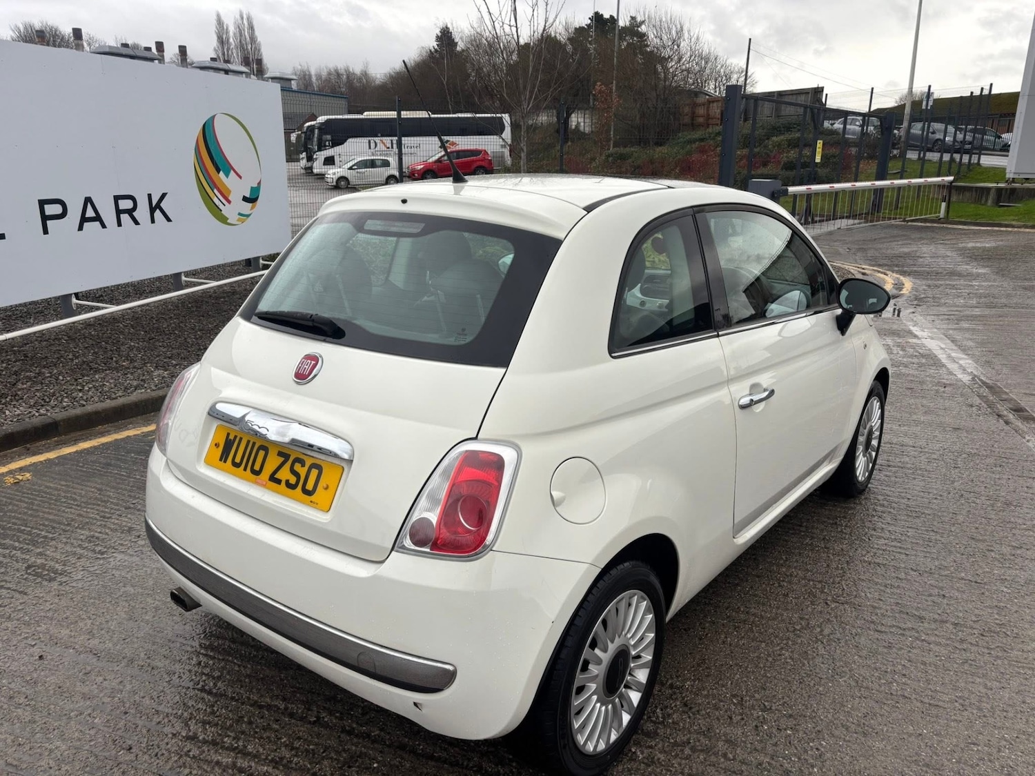 Used Fiat 500 2010 for sale - 77329349: Photo 3