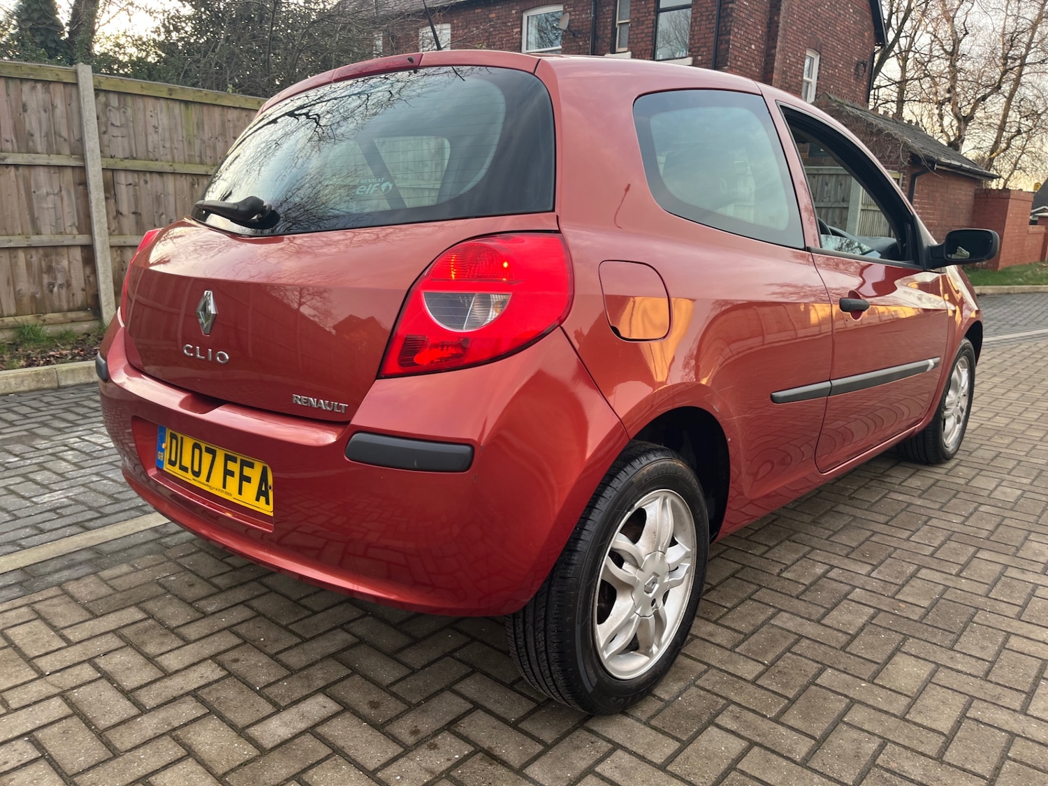 Used Renault Clio 2007 for sale - 77339604: Photo 3