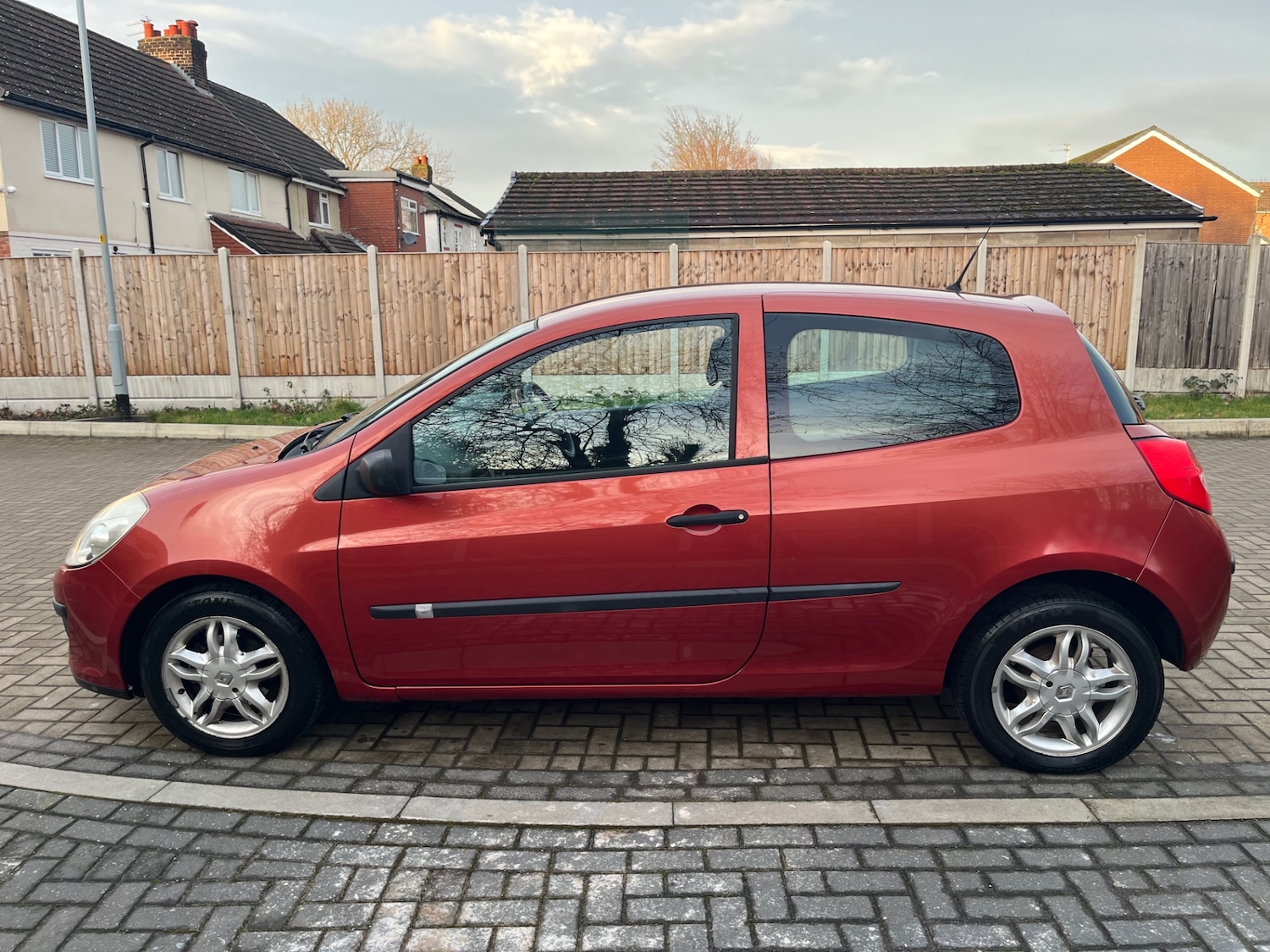 Used Renault Clio 2007 for sale - 77339604: Photo 5